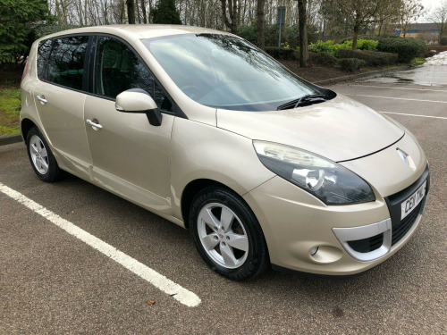 Renault Scenic  2.0 VVT Dynamique TomTom CVT Euro 5 5dr 