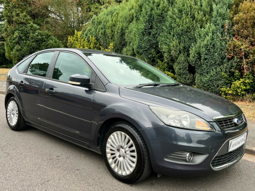 Ford Focus 1.6 Titanium 5dr