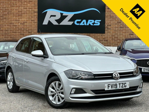 Volkswagen Polo  1.0 SE TSI 5d 94 BHP FREE 15 MONTH WARRANTY WITH F