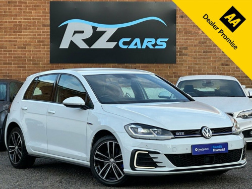 Volkswagen Golf  1.4 TSI 8.7kWh GTE Hatchback 5dr Petrol Plug-in Hy