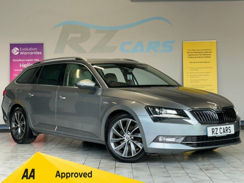 Skoda Superb  2.0 TDI Laurin & Klement Estate 5dr Diesel Manual 