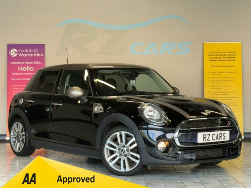 MINI Hatch  2.0 Cooper S Seven Hatchback 5dr Petrol Manual Eur
