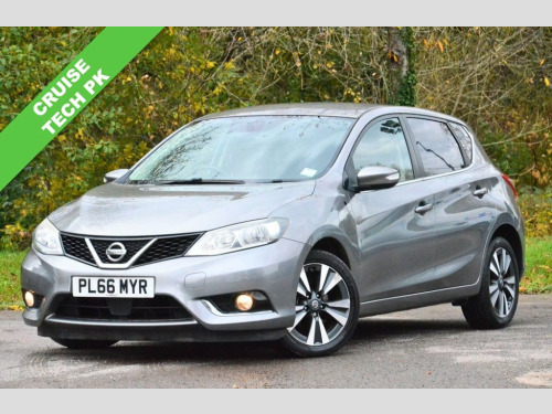 Nissan Pulsar  1.5 dCi N-Connecta Hatchback 5dr Diesel Manual Eur
