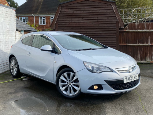 Vauxhall Astra GTC  1.7 CDTi SRi Euro 5 (s/s) 3dr