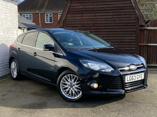 Ford Focus  1.0T EcoBoost Zetec Euro 5 (s/s) 5dr