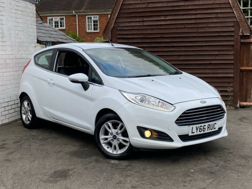 Ford Fiesta  1.0T EcoBoost Zetec Euro 6 (s/s) 3dr