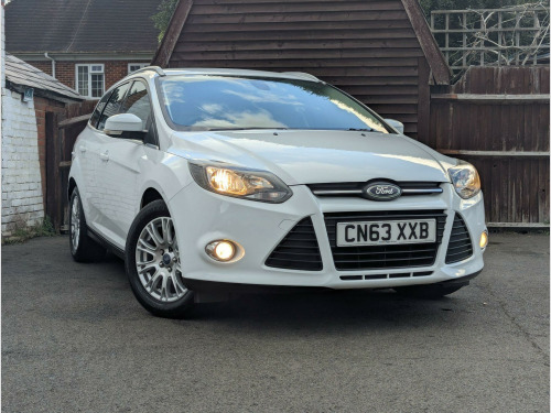 Ford Focus  1.0T EcoBoost Zetec Euro 5 (s/s) 5dr