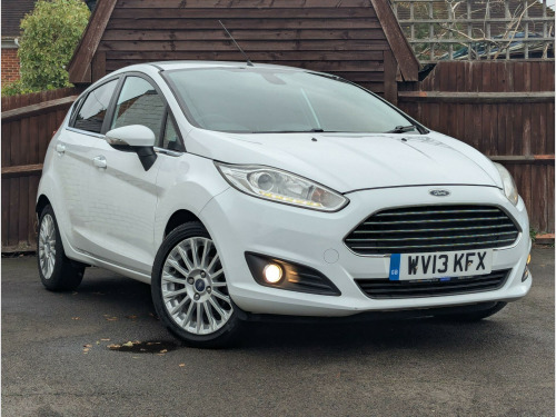 Ford Fiesta  1.0T EcoBoost Titanium Euro 5 (s/s) 5dr