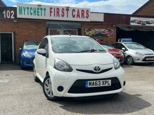 Toyota AYGO  1.0 VVT-i Move Euro 5 5dr