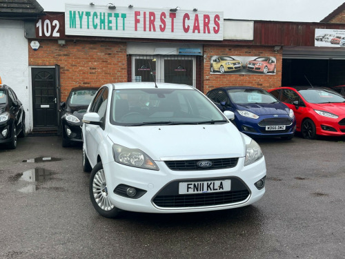 Ford Focus  1.6 Titanium 5dr 