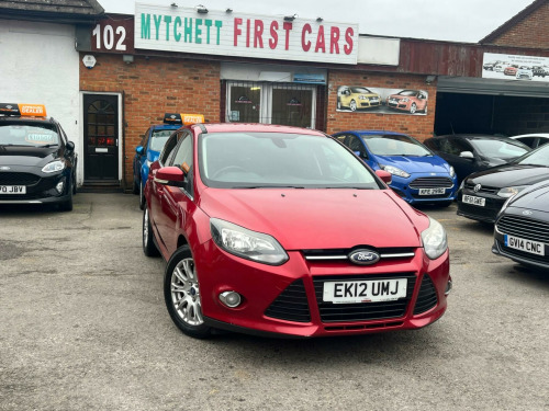 Ford Focus  1.0T EcoBoost Titanium Euro 5 (s/s) 5dr 