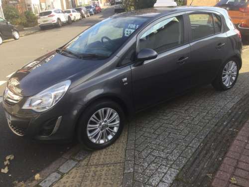 Vauxhall Corsa  1.4i 16V [100] SE 5dr