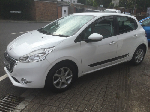 Peugeot 208  1.2 VTi Active 5dr