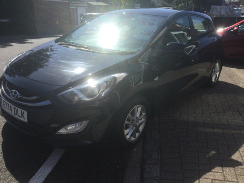 Hyundai i30  1.6 CRDi Blue Drive Active 5dr