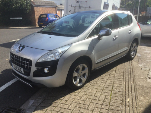 Peugeot 3008 Crossover  2.0 HDi Exclusive SUV 5dr Diesel Manual Euro 5 (150 ps)