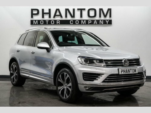 Volkswagen Touareg  3.0 TDI V6 BlueMotion Tech R-Line SUV 5dr Diesel T