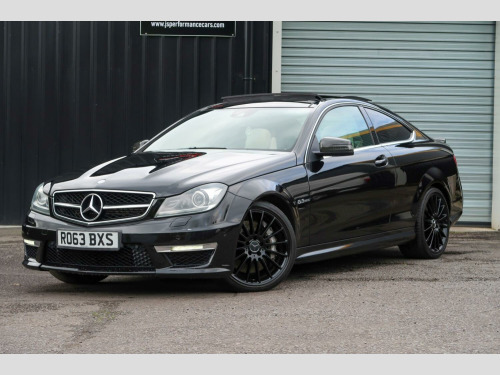 Mercedes-Benz C-Class  6.3 C63 V8 AMG Edition 125