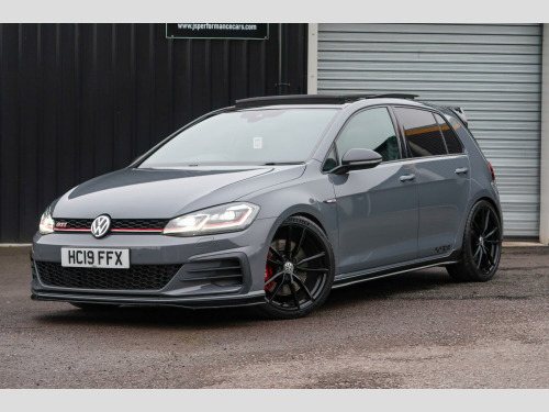 Volkswagen Golf  2.0 TSI GTI TCR