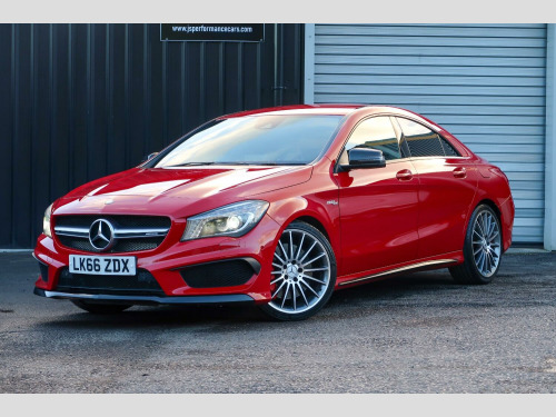 Mercedes-Benz CLA 2.0 CLA45 AMG
