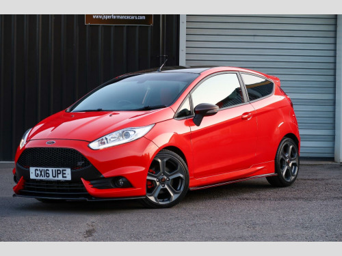 Ford Fiesta  1.6 T EcoBoost ST-2