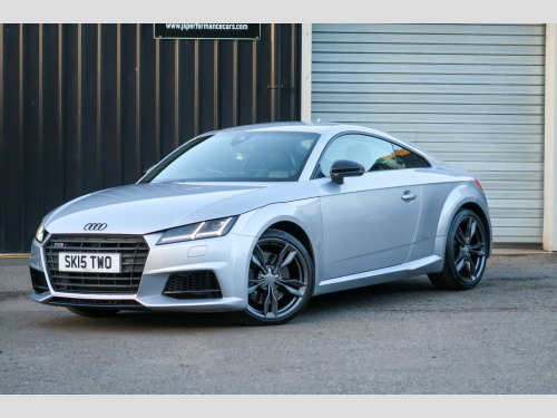 Audi TTS  2.0 TFSI