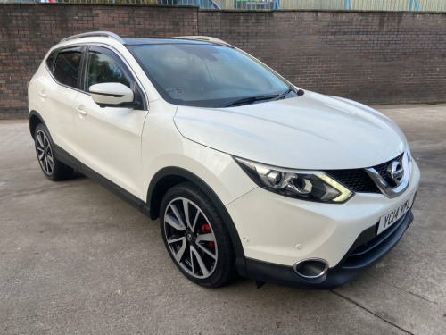 Nissan Qashqai  1.6 dCi Tekna SUV 5dr Diesel XTRON 2WD Euro 5 (s/s