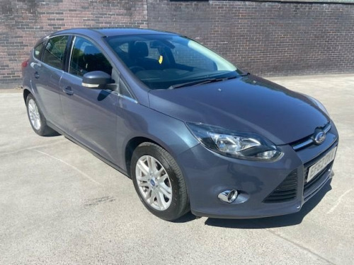 Ford Focus  1.6 Titanium Hatchback 5dr Petrol Powershift Euro 