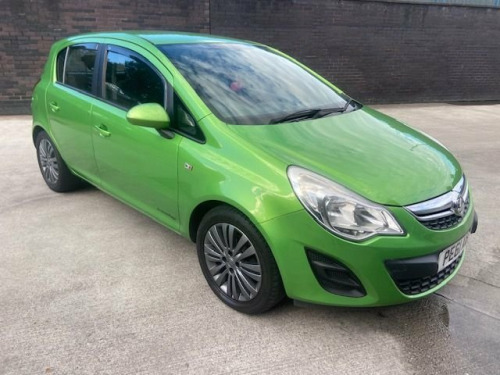 Vauxhall Corsa  1.4 16V Exclusiv Hatchback 5dr Petrol Auto Euro 5 