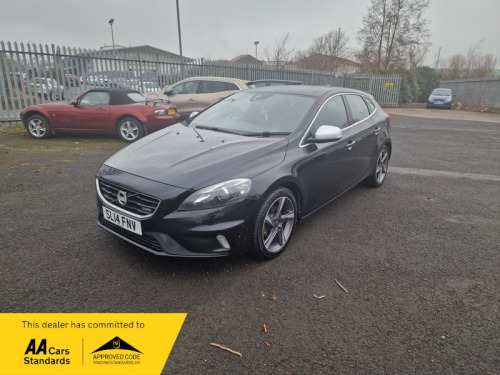 Volvo V40  RESERVE FOR £99...D2 R-DESIGN LUX...ONE FORMER KEEPER....SERVICE HIST