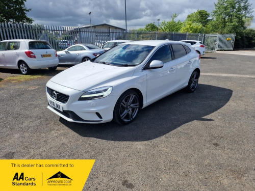 Volvo V40  RESERVE FOR £99...D3 R-DESIGN PRO AUTOMATIC....FULL SERVICE HISTORY..