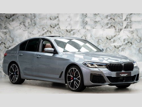 BMW 5 Series  3.0 545e 12kWh M Sport Steptronic xDrive Euro 6 (s/s) 4dr
