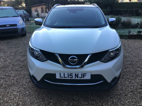 Nissan Qashqai  1.2 DIG-T Tekna XTRON 2WD Euro 6 (s/s) 5dr 