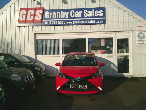 Toyota AYGO  1.0 VVT-i x-play Euro 6 5dr