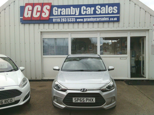 Hyundai i20  1.2 Blue Drive Sport Nav Euro 6 (s/s) 3dr