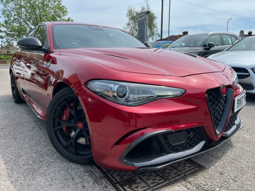 Alfa Romeo Giulia  2.9 V6 Bi-Turbo Quadrifoglio Auto Euro 6 (s/s) 4dr