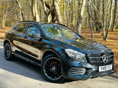 Mercedes-Benz GLA  AMG Line