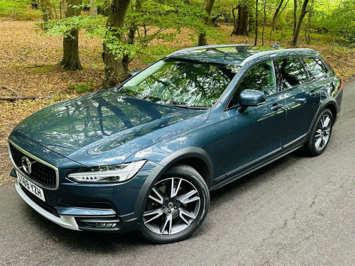 Volvo V90  Cross Country+ D4 AWD Auto 4WD