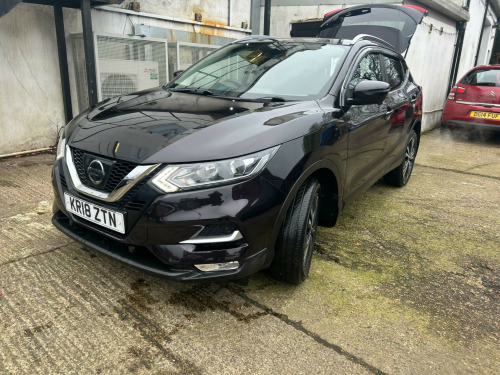 Nissan Qashqai  1.2 DIG-T N-Connecta Euro 6 (s/s) 5dr