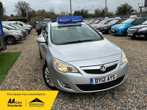 Vauxhall Astra  2.0 CDTi SE Auto Euro 5 5dr