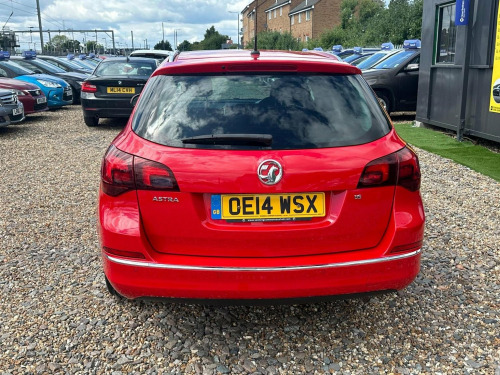 Vauxhall Astra  1.6 16V Elite Sports Tourer Auto Euro 5 5dr
