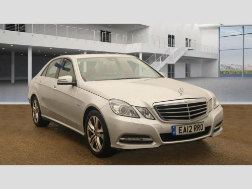 Mercedes-Benz E-Class E220 2.1 E220 CDI BlueEfficiency Avantgarde G-Tronic+ Euro 5 (s/s) 4dr