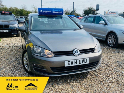 Volkswagen Golf  2.0 TDI BlueMotion Tech SE Euro 5 (s/s) 5dr