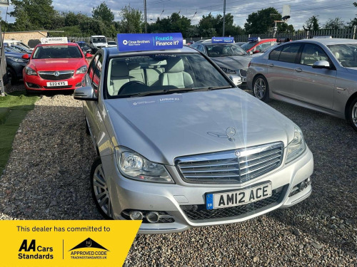 Mercedes-Benz C-Class C220 2.1 C220 CDI BlueEfficiency Elegance G-Tronic+ Euro 5 (s/s) 4dr