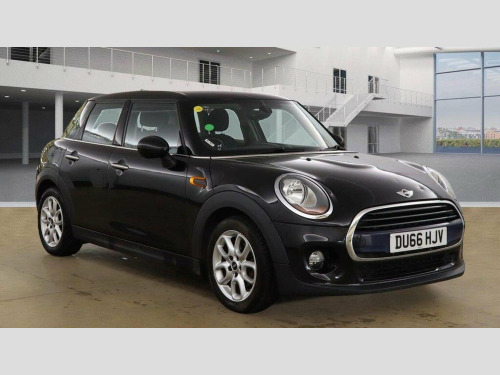 MINI Hatch  1.5 Cooper D Euro 6 (s/s) 5dr