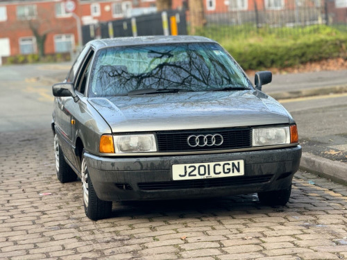 Audi 80  1.8 4dr