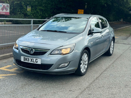 Vauxhall Astra  2.0 CDTi SRi Auto Euro 5 5dr