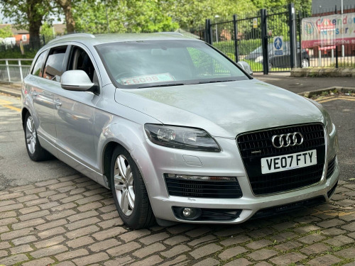 Audi Q7  3.0 TDI SE Tiptronic quattro 5dr