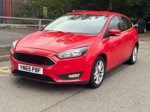 Ford Focus  1.0 T EcoBoost Zetec