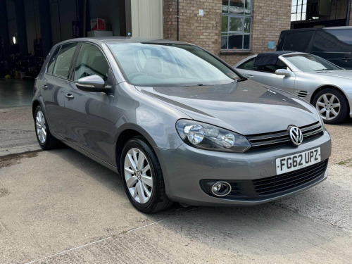 Volkswagen Golf  1.6 TDI Match Euro 5 5dr