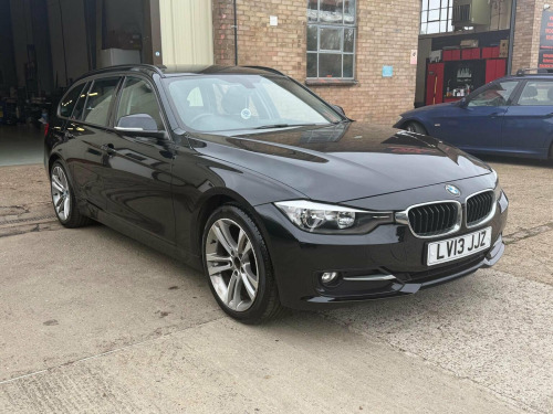 BMW 3 Series  2.0 320d Sport Touring Euro 5 (s/s) 5dr